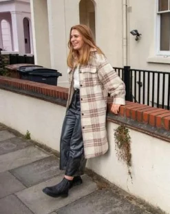 2976 Alyson DM's Wintergrip Chelsea -Bootsit in Musta