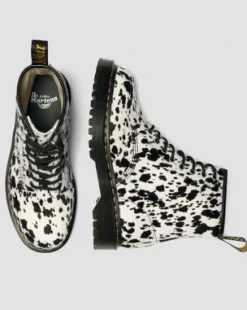 1460 Bex Dalmatian Hair On Leather -maiharit in Kerma & Musta