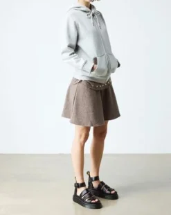 Clarissa Strap Croc Embossed Leather Quad -sandaalit in Tummanruskea