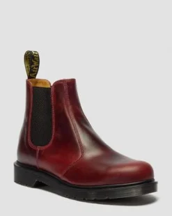 2976 Classic Calf Leather Chelsea -bootsit in Burgundi