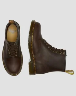 1460 Crazy Horse Leather Lace Up Boots in Ruskea