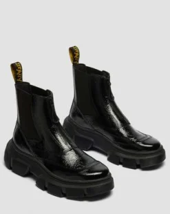 DMXL Distressed Patent Leather Chelsea -bootsit in Musta
