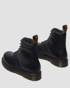 1460 Faux Fur Lined Grizzly Leather Lace Up -maiharit in Musta