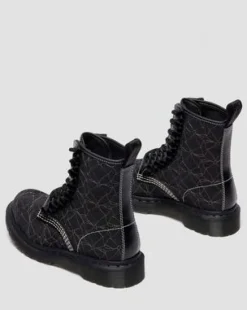 1460 Frill Leather Lace Up -maiharit in Musta