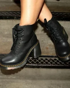 Jesy Sendal Leather -korkokengät in Musta