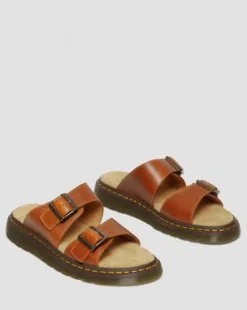 Josef Leather Buckle Slide -sandaalit in Oak