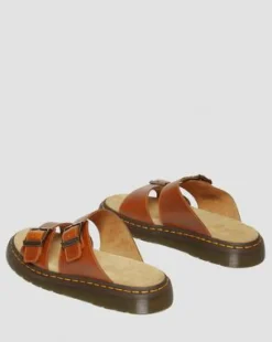 Josef Leather Buckle Slide -sandaalit in Oak
