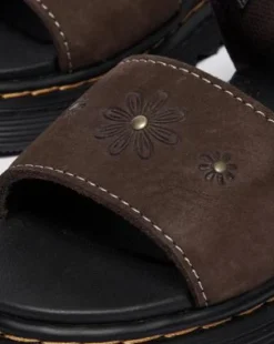 Junior Marlowe Flower Nubuck Strap -sandaalit in Tummanruskea