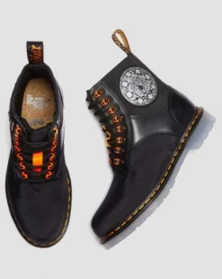 1460 King Nerd Leather Boots in Musta