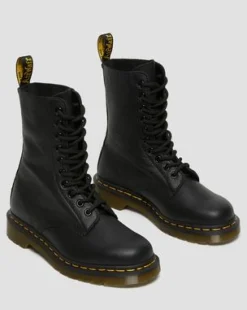 Korkeavartiset 1490 Virginia Leather High -maiharit in Musta