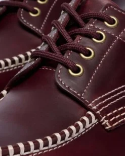 Lowell Leather Moc Toe -kengät in Kirsikanpunainen