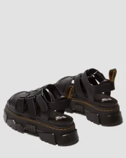Mattison 3 Strap -sandaalit in Musta