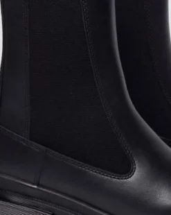 Maybole Leather Square Toe Chelsea -nilkkurit in Musta