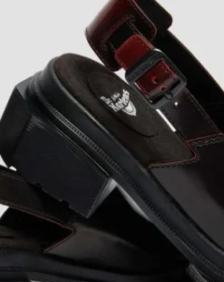 Maybole Square Toe Rub Off Leather -lipokkaat in Kirsikanpunainen