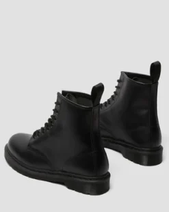 1460 Mono Leather Lace Up -maiharit in Musta