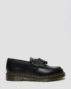 Nahkaiset Adrian Yellow Stitch Smooth Tassle -loaferit in Musta