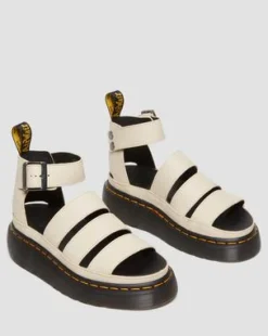 Nahkaiset Clarissa II Pisa Strap Platform -sandaalit in Paperinbeige