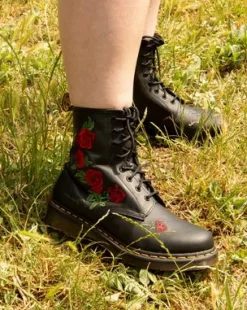 Nahkaiset 1460 Vonda Floral Rose Lace Up -maiharit in Musta