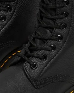 1460 Pascal Virginia Leather Lace Up -maiharit in Musta