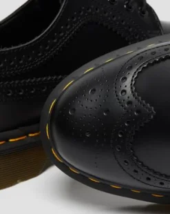 3989 Smooth Leather Brogue -kengät in Musta