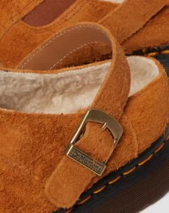 Tekoturkisvuoratut Isham Faux Shearling Suede -lipokkaat in Pecan Brown
