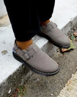 Tekoturkisvuoratut Jorge II Faux Fur -lipokkaat in Nickel Grey