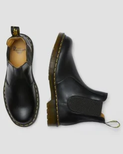 2976 Yellow Stitch Smooth Leather Chelsea -bootsit in Musta